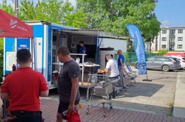 Letni chill z Auratsu – sprzęt, grill i konkrety